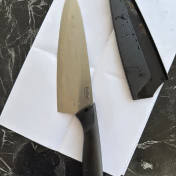 Tefal Paslanmaz Çelik Bıçakta Kısa Sürede Pas Lekeleri Oluştu