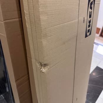 IKEA Çizikli Ayna Kapak Ve Yetersiz Müşteri Hizmeti Nedeniyle Mağduriyet