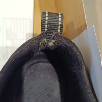 Kısa Sürede Yırtılan Ayakkabıma Red Cevabı: Mağduriyetimi Giderin!