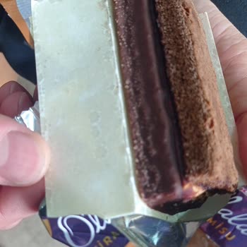 Son Tüketim Tarihi Geçmemiş Ülker Olala Tiramisu Küflü Çıktı