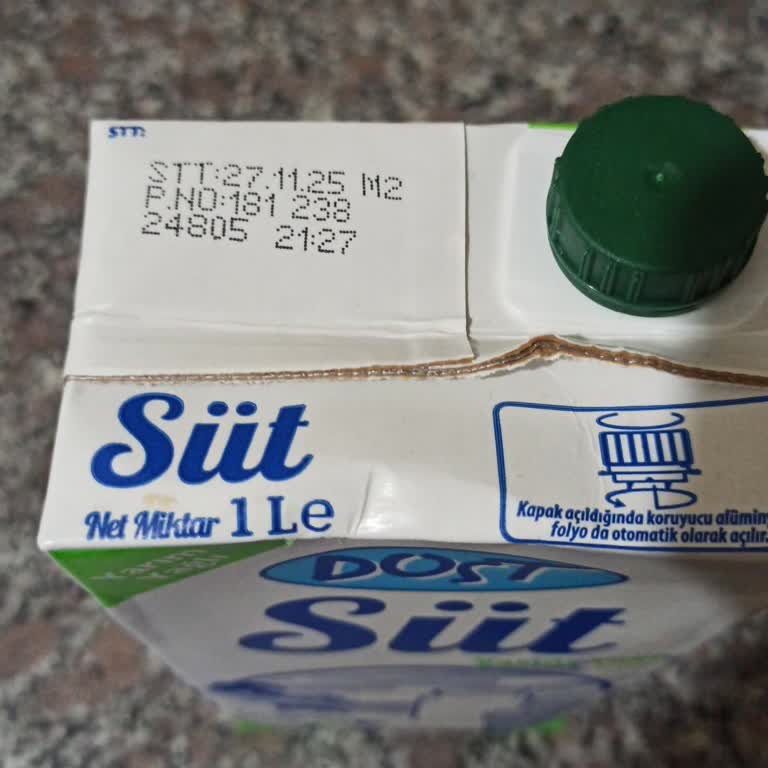 BİM'den Aldığım Süt Son Kullanma Tarihi Geçmeden Bozuldu