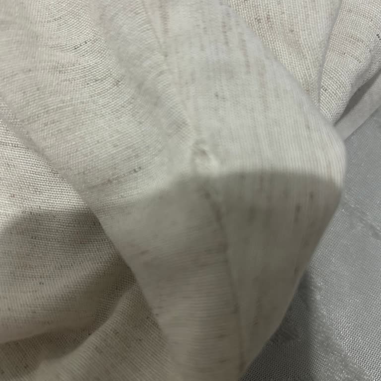 Yırtık Gelen Takım Elbiseye İade Ve Değişim Reddi Mağduriyet Yarattı