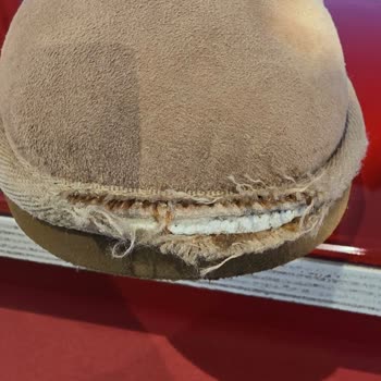 İlk Kullanımda Hasar Gören UGG Botun Değişimi Reddi Ve Mağaza Yaklaşımı