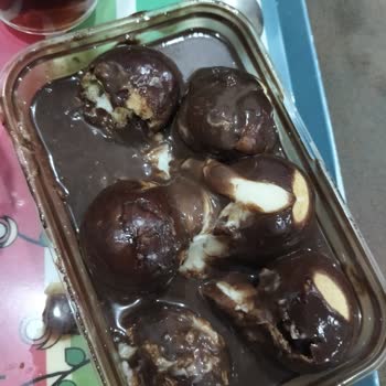 Pastaneden Aldığımız Ürünler Bayat Ve Kreması Bozuk Çıktı