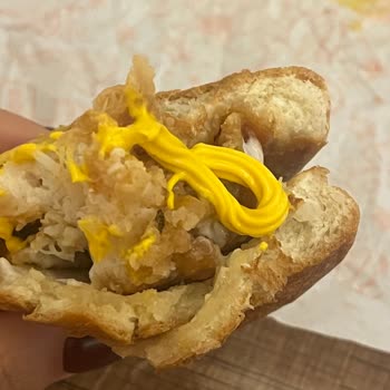 Popeyes Siparişinde Eksik Ürünler Ve Böcekli Burger Şoku: Hijyen Ve Güvenlik Skandalı