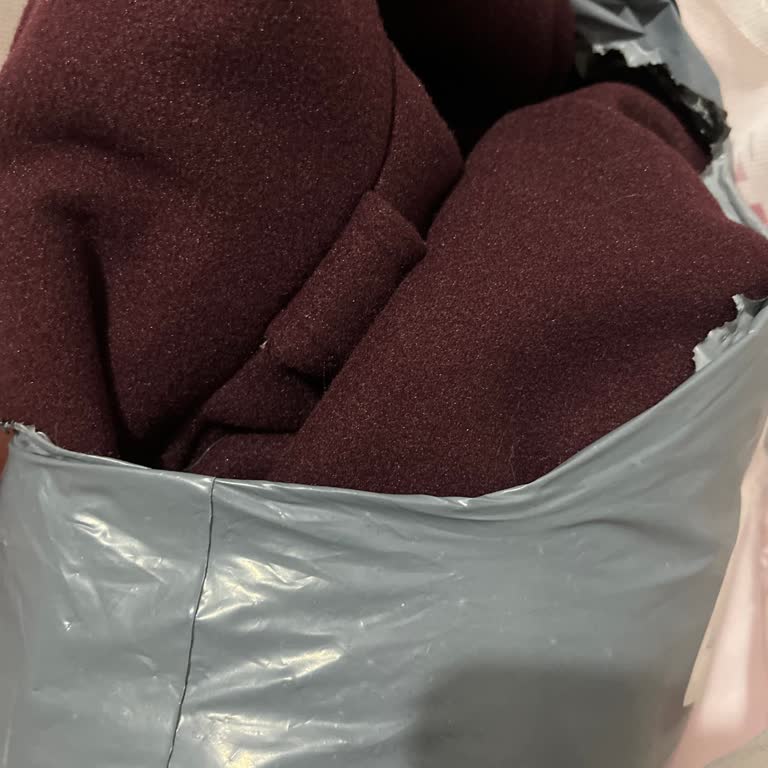 Aldığım Kabanın Rengi Görseldekinden Tamamen Farklı Geldi