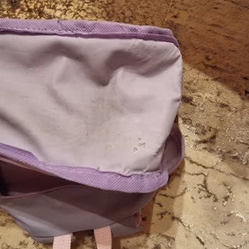 Yeni Alınan Okul Çantası Kısa Sürede Deforme Oldu