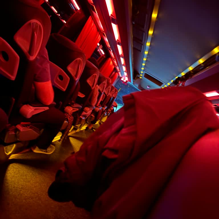 Best Van Otobüsünün Kötü Ve Pis Mola Tesisi Deneyimi