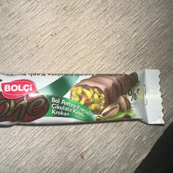 Sağlıksız Ve Son Kullanma Tarihi Okunmayan Çikolata: Çocuğumun Sağlığı Tehlikeye Girdi