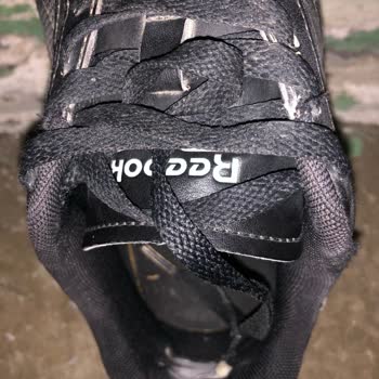 FLOdan Alınan Ayakkabı Kısa Sürede Deforme Oldu Değişim Talebim Reddedildi