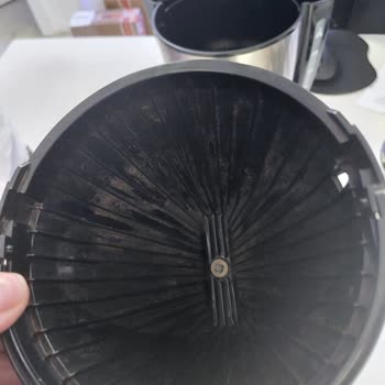 Serviste Makinem Kayboldu, Yerine Eski Ve Hasarlı Cihaz Verildi