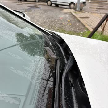 BMW 520i Ön Cam Fitili Yıpranması Mağduriyetimi Nasıl Gidereceğim