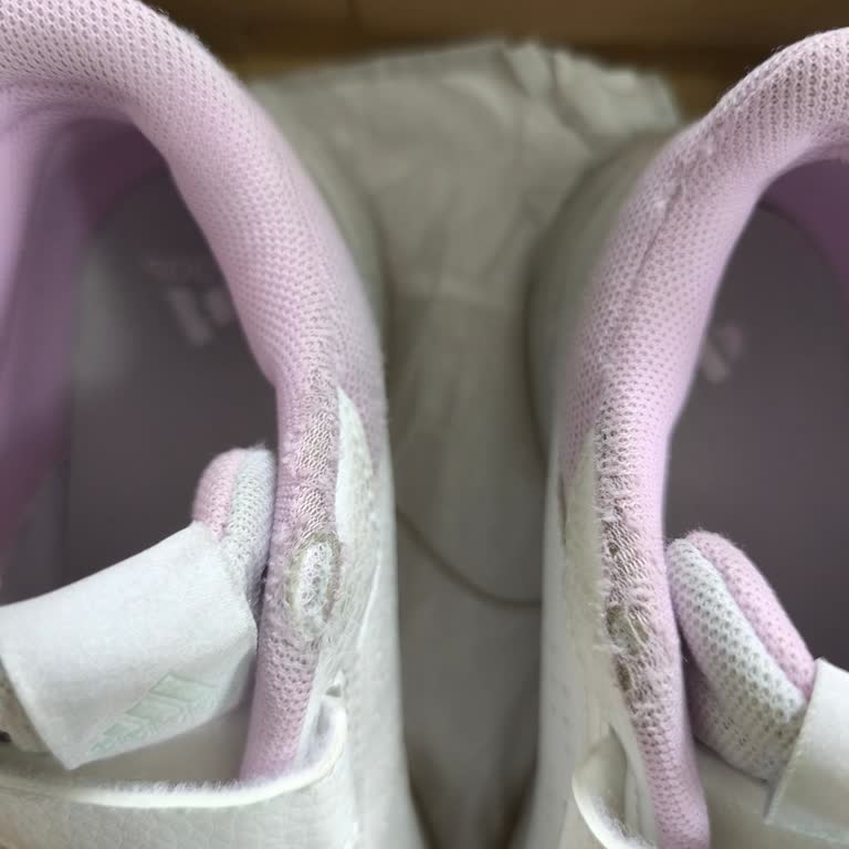 Kısa Sürede Yırtılan Ayakkabıya Değişim Reddiyle Mağduriyet Yaşadım