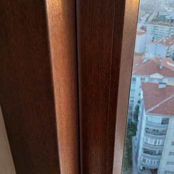 Montaj Sonrası Pencere Ve Kapılarda Ciddi Boşluk Sorunu Ve Yetersiz İşçilik