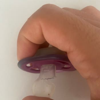 Philips Avent Emzik Kısa Sürede Parçalandı, Güvenlik Endişesi Yaşadım