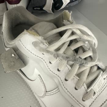 Kısa Sürede Yıpranan Nike Air Force Shadow Ayakkabım İçin Değişim Talebim