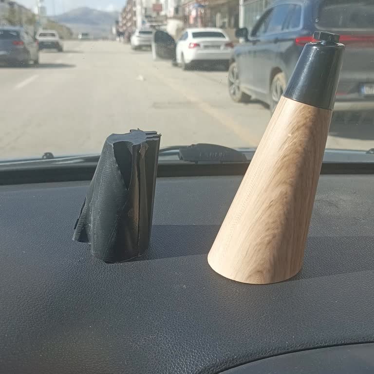 Yeni Alınan Genç Odası Dolabının Ayakları Kırıldı, Mağazadan Dönüş Bekliyorum