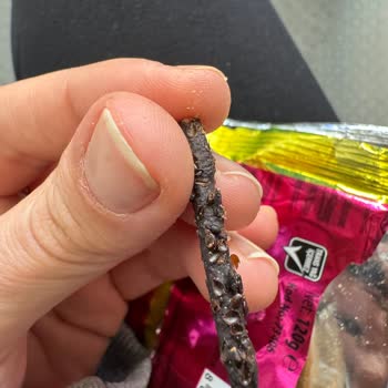 Eti Susamlı Çubuk Paketinden Yanmış Ürün Çıkması Hayal Kırıklığı Yarattı