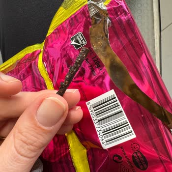 Eti Susamlı Çubuk Paketinden Yanmış Ürün Çıkması Hayal Kırıklığı Yarattı