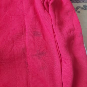 İlk Yıkamada Renkleri Karışan Eşofman Takımı İçin İade Talebim Reddedildi