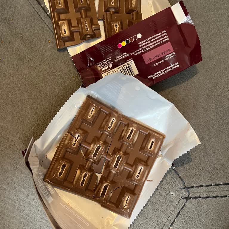 Ülker Son Kullanma Tarihi Geçmemiş Çikolataların Bozuk Çıkması Hayal Kırıklığı Yarattı