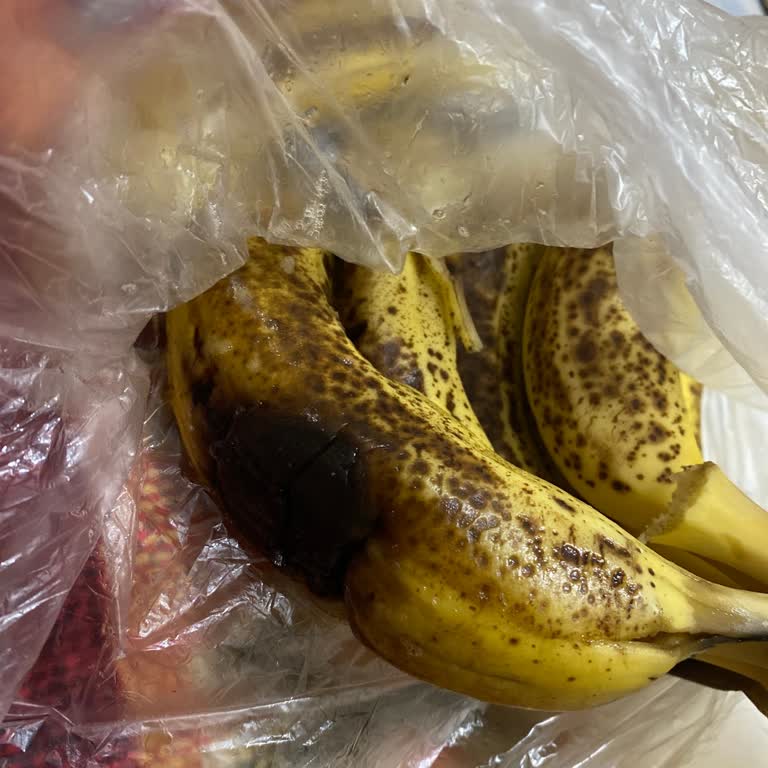 Online Siparişte Çürük Muz Ve Taze Olmayan Sebze Teslimatı Mağduriyeti