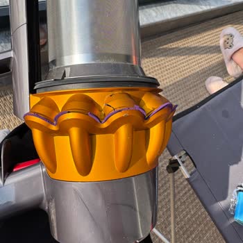 Dyson V15 Motor Gövdesi Kırıldı Garanti Ücretsiz Değişim Talebim Reddedildi