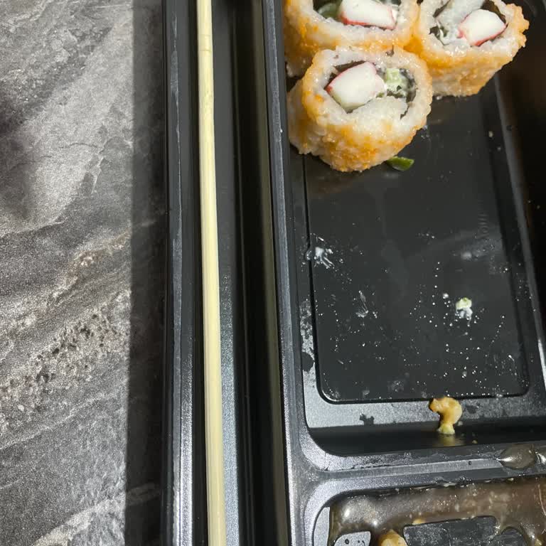 Sushi Siparişimde Eksik Chopstick Mağduriyeti Yaşadım