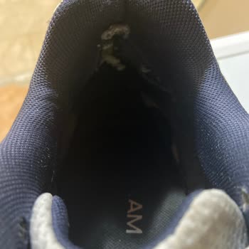 Adidas Ayakkabının İç Astarı 6 Ayda Söküldü Değişim Talebim Reddedildi