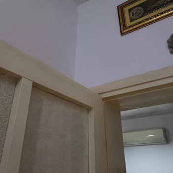 Beyaz Beklerken Farklı Renk Boya İle Karşılaşmak