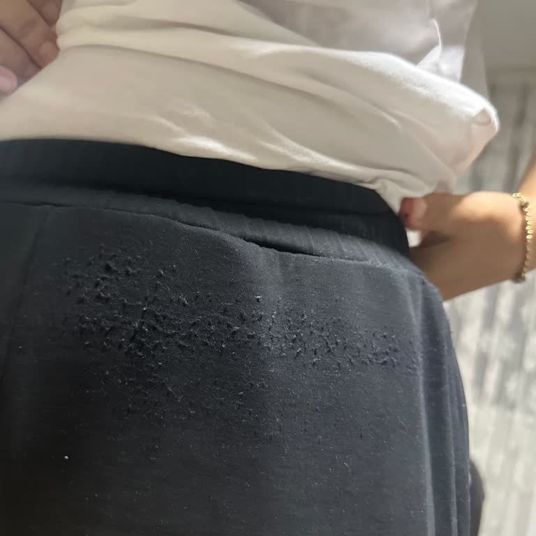 I Face Quality Issues With My Oysho Sweatpants After Just Two Days of Use