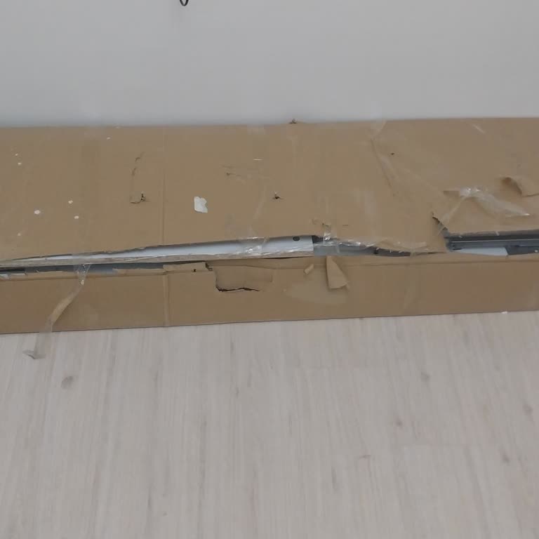 Eksik Parça Nedeniyle TV Ünitesi Kurulumu 2 Aydır Yapılamıyor