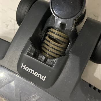 Homend Süpürgenin Borusu Bir Yılda Yarıldı, Garanti Desteği Alamadım