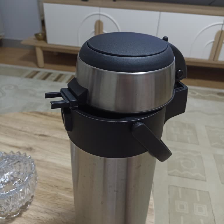 Penguen Termos Yedek Parça İçin Servis Bulamadık