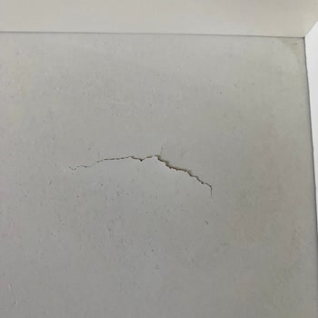 Eksik Ve Hasarlı Teslimat, İlgisiz Mağaza Ve Rencide Edici İletişim Mağduriyeti