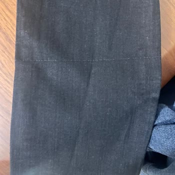 COLIN’S Mağazasından Aldığım Pantolonda Üretim Hatası ve Dikiş İziyle Karşılaştım