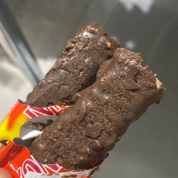 Taze Olmayan Ülker Çokonat Ve Müşteri Hizmetlerinden Yanıtsızlık