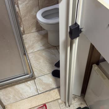 Taksim Dolunay Suites Sabah Uyandığımda Odamda Akrep Vardı