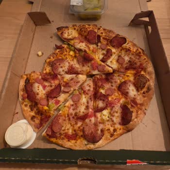 Yemeksepeti Soğuk Ve Geciken Pizza, Yetersiz Çözüm!