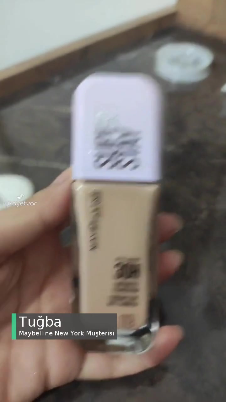 Maybelline New York Fondötenin Eskisi Gibi Olmaması! videonun kapak resmi