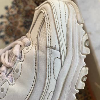 Skechers Ayakkabım Kısa Sürede Yırtıldı Müşteri Hizmetleri Çözüm Sunmadı