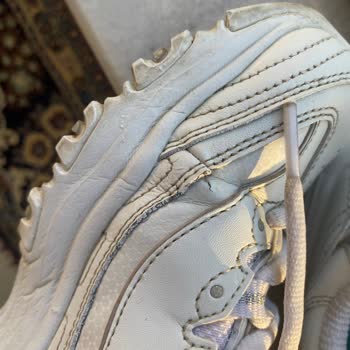 Skechers Ayakkabım Kısa Sürede Yırtıldı Müşteri Hizmetleri Çözüm Sunmadı