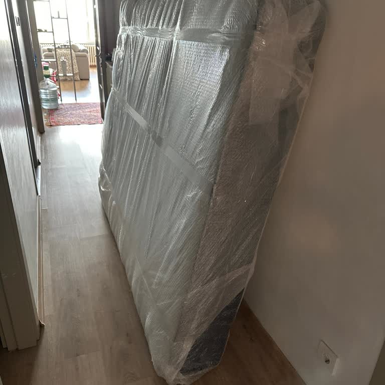 Yataş'tan Aldığım Yatağın İadesi İçin 1 Haftadır Horoz Lojistik'ten Teslimat Bekliyorum, Hiçbir Geri Dönüş Alamadım