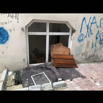 Boşaltılan Binadaki Güvenlik Ve Temizlik Sorunu Acil Çözüm Bekliyor