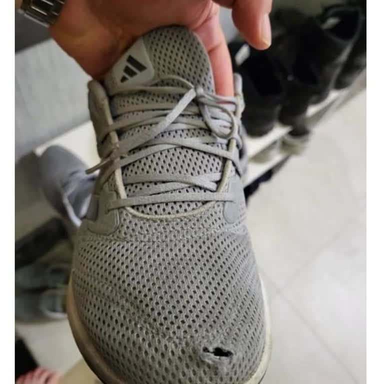 6 Ayda Dağılan Adidas Ayakkabıya Garanti Reddiyle Mağduriyet