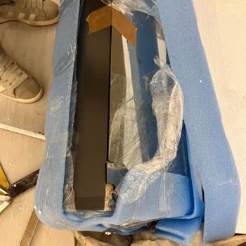 Kırık Teslim Edilen Şömine İçin Değişim Talebim Karşılanmadı, Çözüm Sunulmuyor