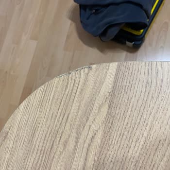 Teslim Edilen Ayıplı Masa Bir Yıldır Değiştirilmiyor, Mağduriyetim Giderilmiyor