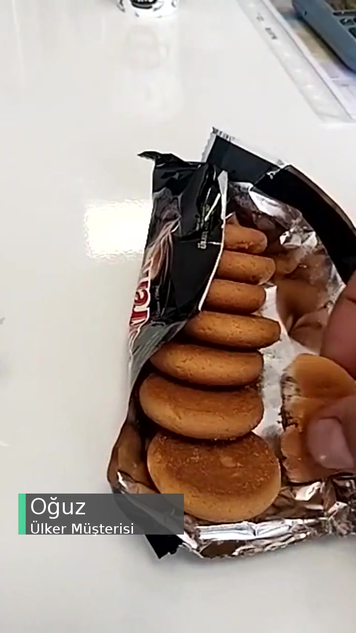 Ülker Yarım Bisküvi Konulmuş! videonun kapak resmi