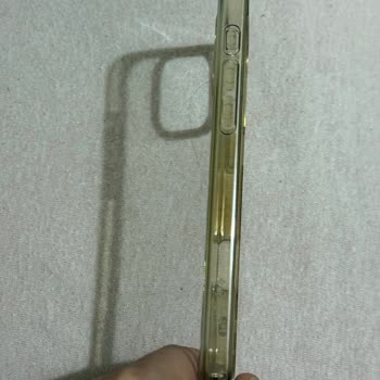 Spigen Marka Kılıfın Kısa Sürede Sararması Ve Değişim Yapılmaması