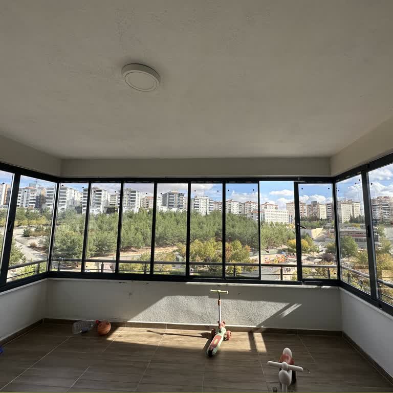 BKS Cam Balkon'da Sürekli Gecikme, Eksik Ve Hatalı Montaj, Manzara Kaybı